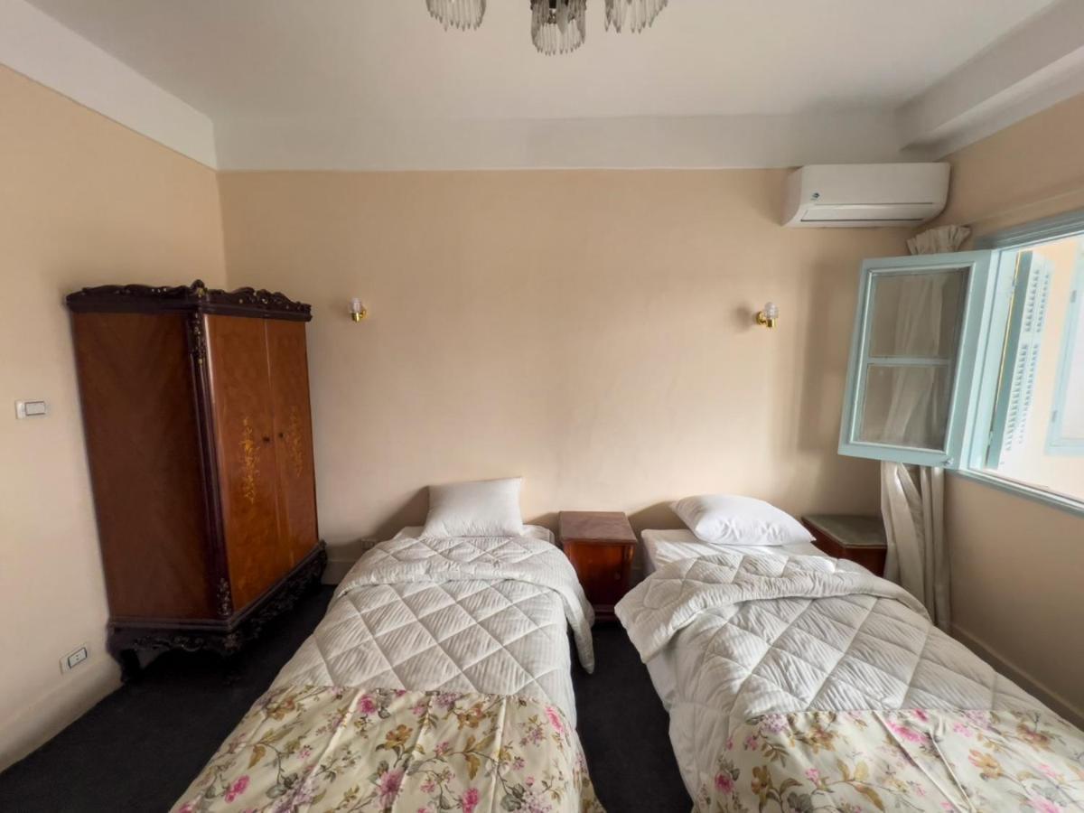 The Grand Pyramids View Hotel Kafret el-Gabal Extérieur photo