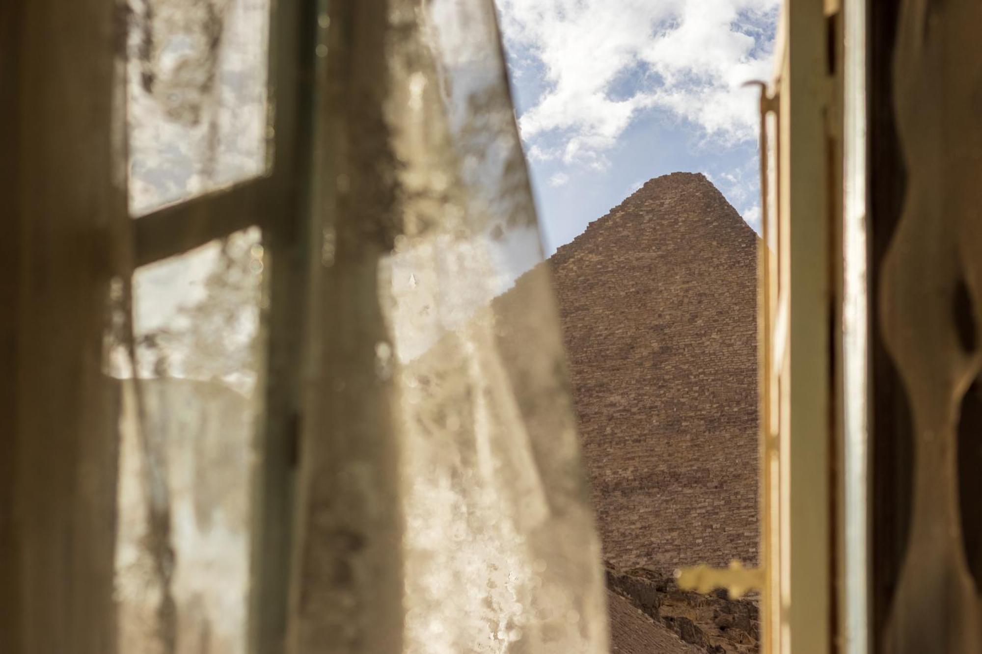 The Grand Pyramids View Hotel Kafret el-Gabal Extérieur photo