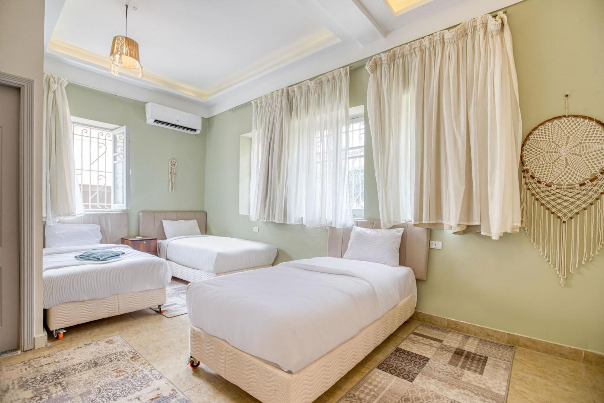 The Grand Pyramids View Hotel Kafret el-Gabal Chambre photo