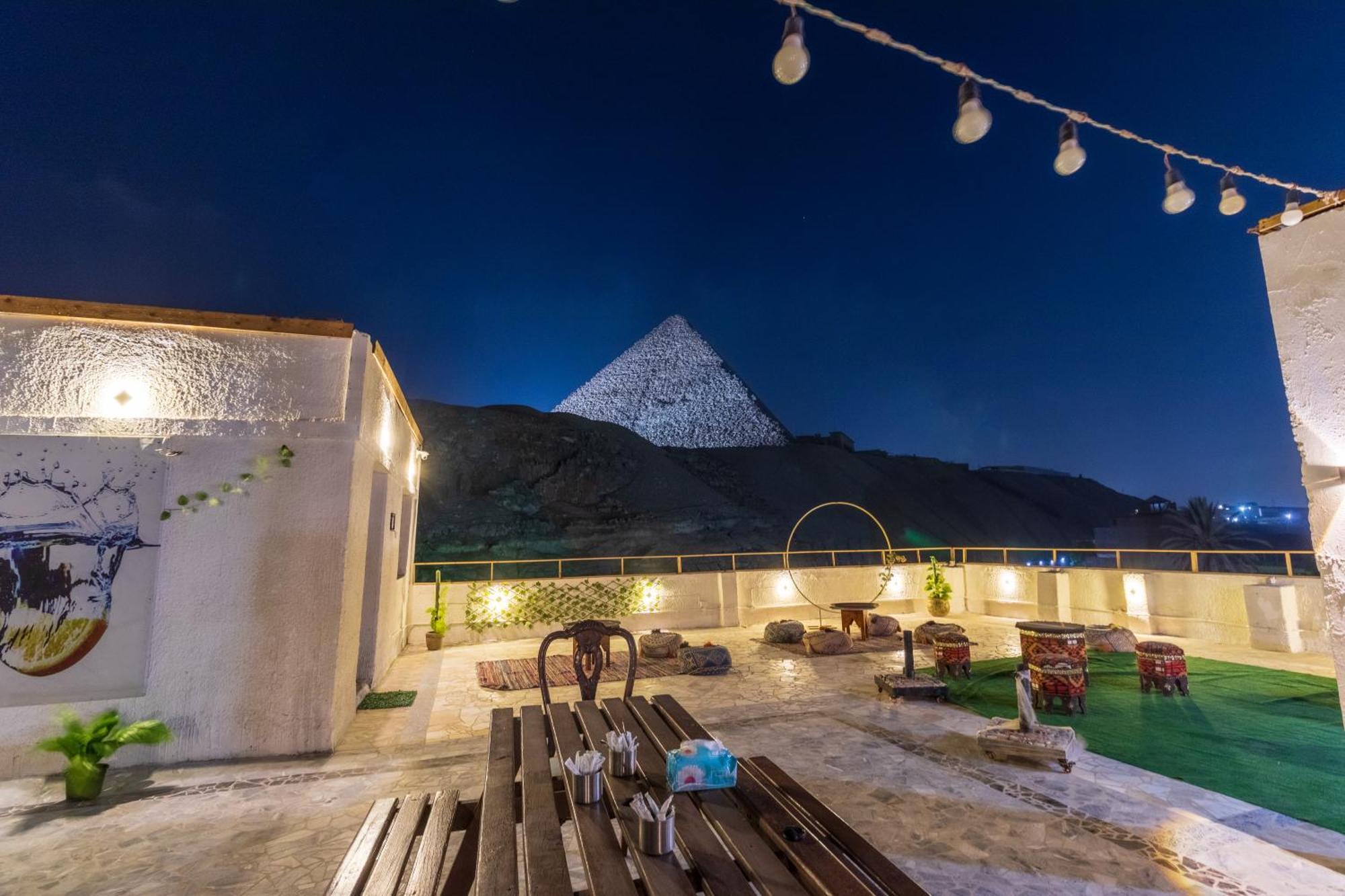 The Grand Pyramids View Hotel Kafret el-Gabal Extérieur photo