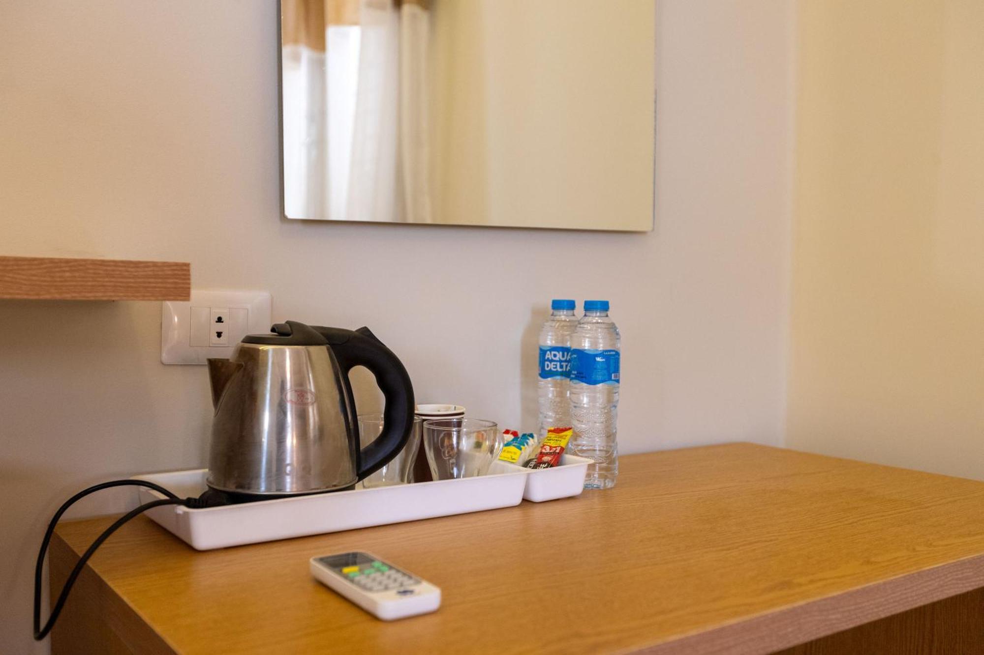 The Grand Pyramids View Hotel Kafret el-Gabal Chambre photo