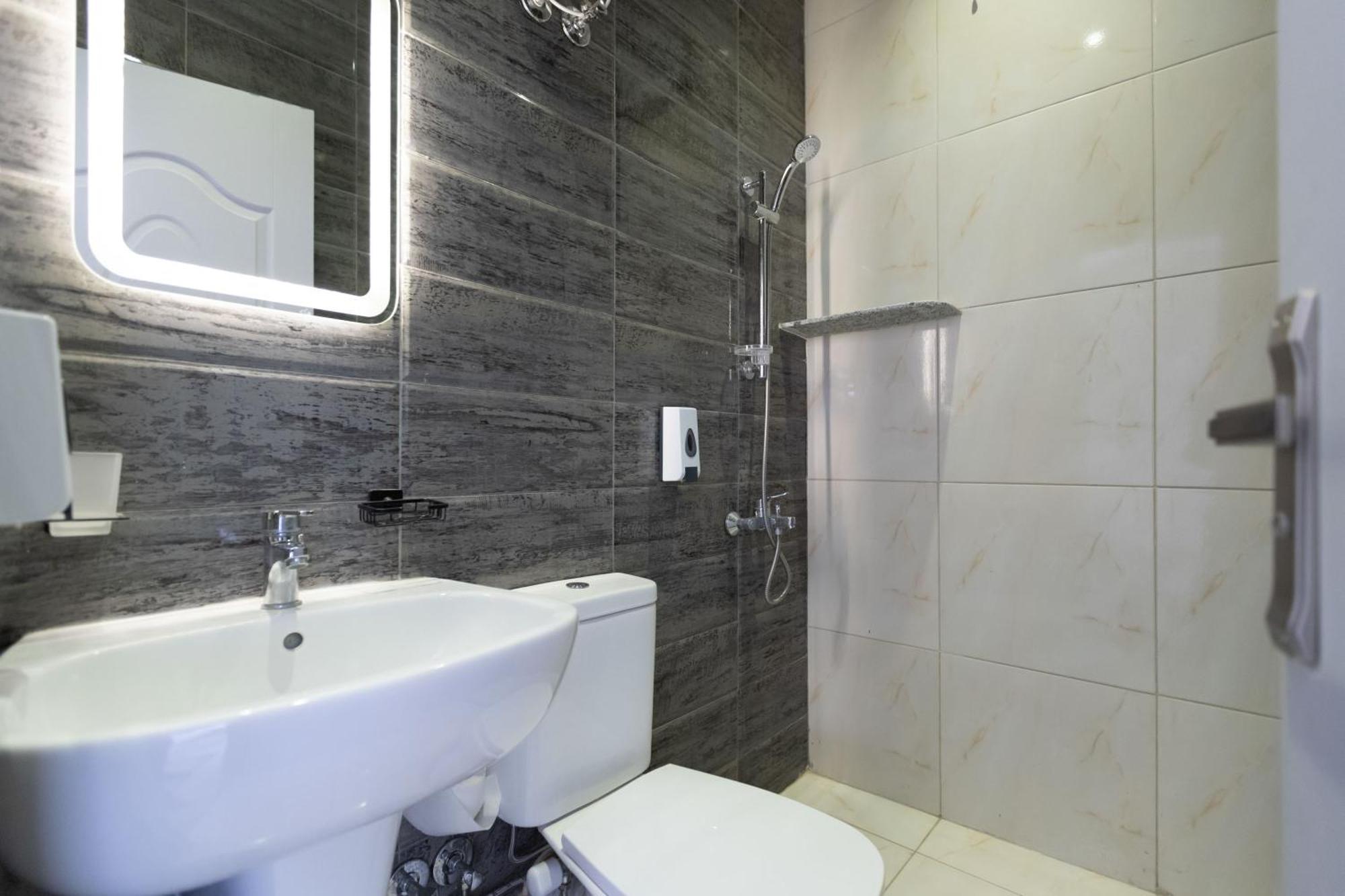 The Grand Pyramids View Hotel Kafret el-Gabal Chambre photo