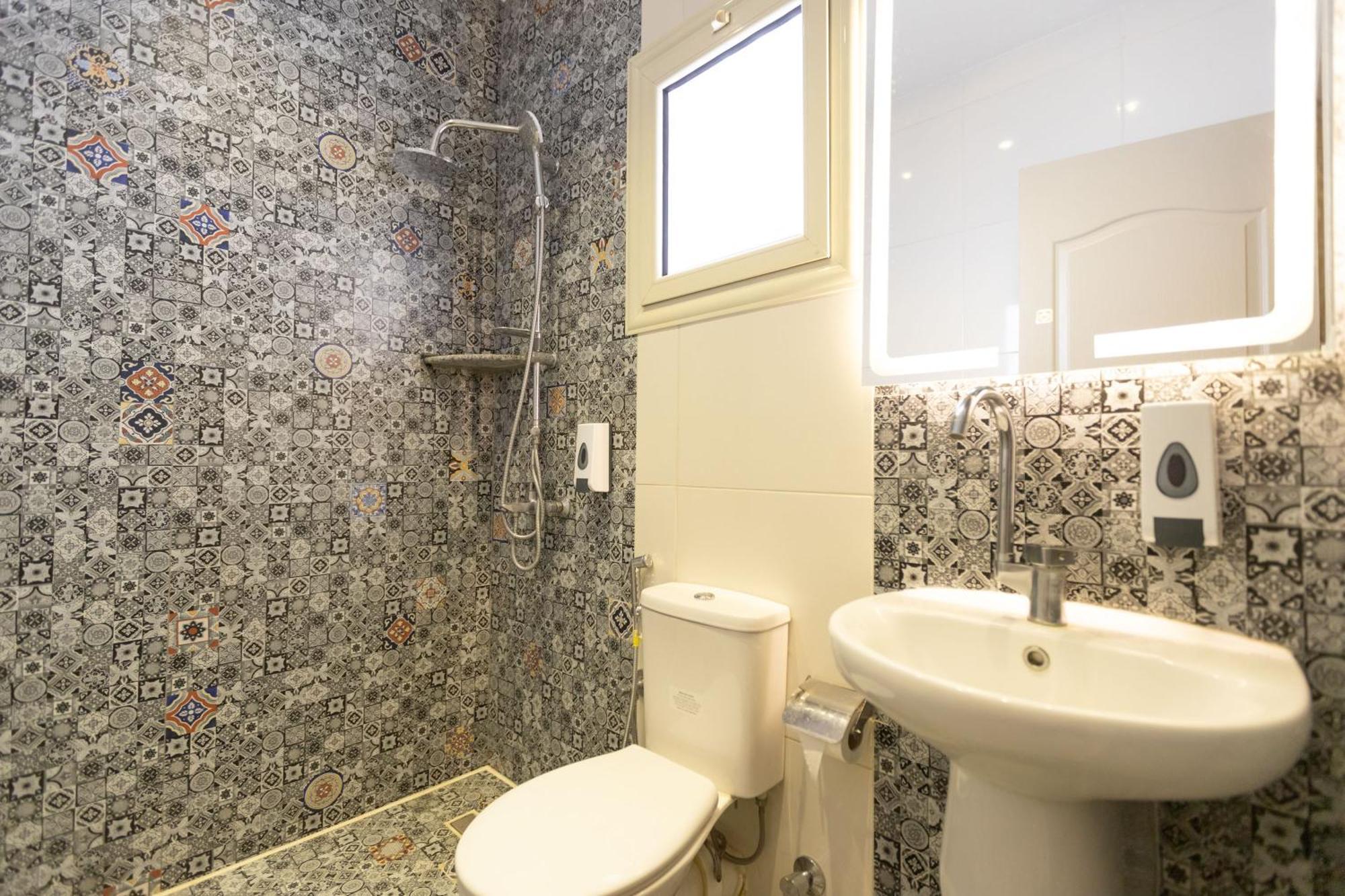 The Grand Pyramids View Hotel Kafret el-Gabal Chambre photo